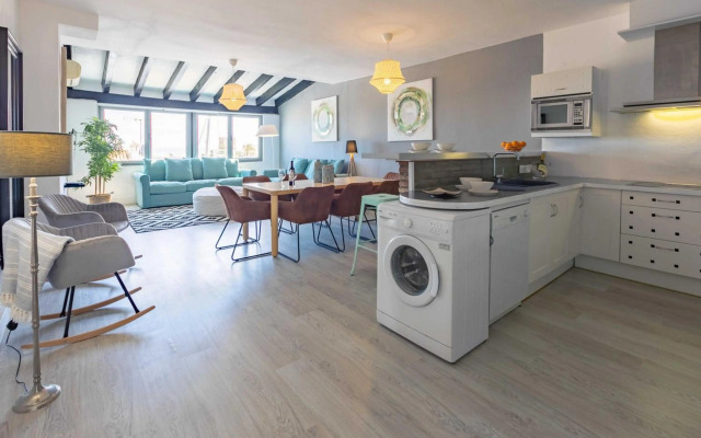 Stylish 5-Bdrs Duplex/Penthouse - Heart Of P.Banus