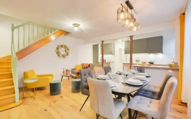 Luxueux Duplex 6 - 8pers - Full Equipped - République