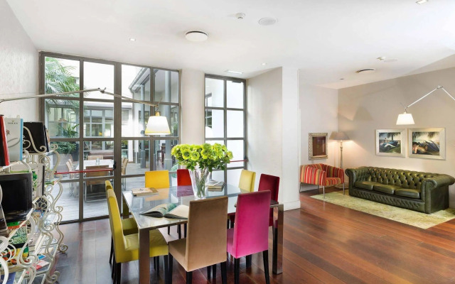 Town House 12