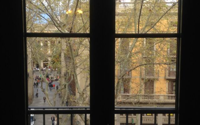 Ramblas Budget Apartments
