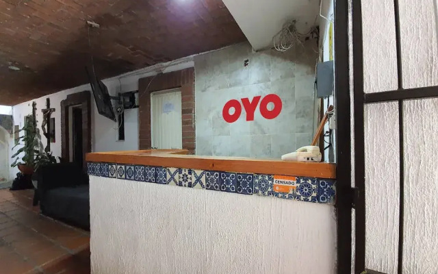 OYO Hotel Colonial