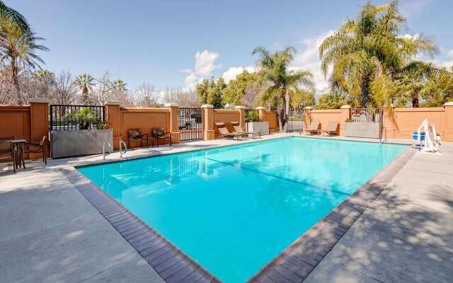 Hyatt Place Ontario / Rancho Cucamonga