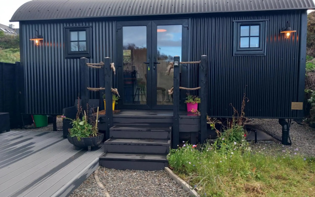 Delightful Shepherds Hut