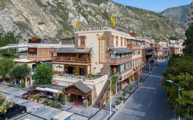 Yangguang Gudi Hotel – Outside – Ngawa