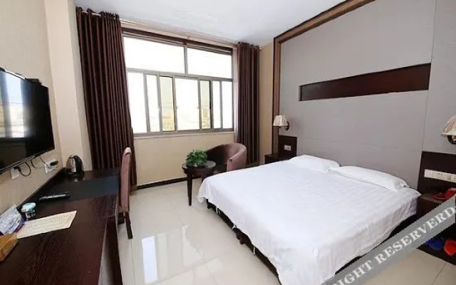 Rongcheng Maofeng Holiday Hotel