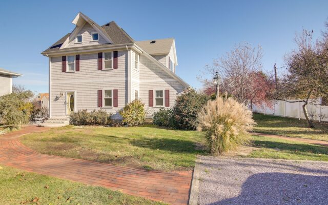 Pet-friendly Scituate Studio ~ 25 Mi to Boston!