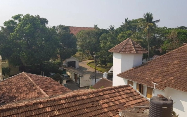 Fortkochi Beach Inn