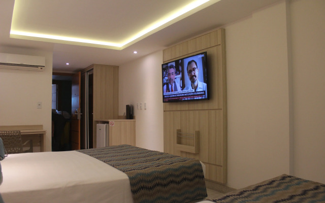Paradiso Pero Praia Hotel