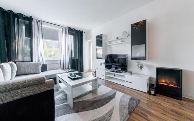 Id 5502 - Private Apartment