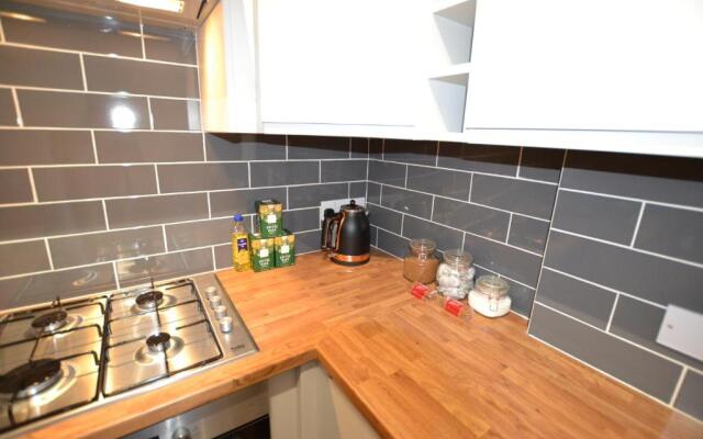 Mayflower Boutique Apartment - 2 Bedrooms Apartment - Stayseekers