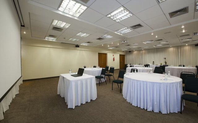 Hotel Golden Park Uberlândia by Nacional Inn