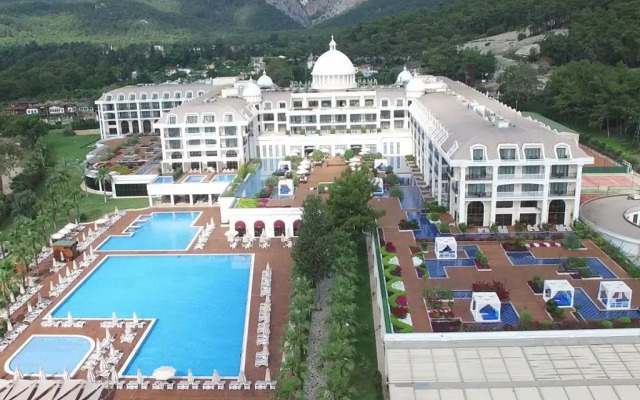 Juju Premier Palace 