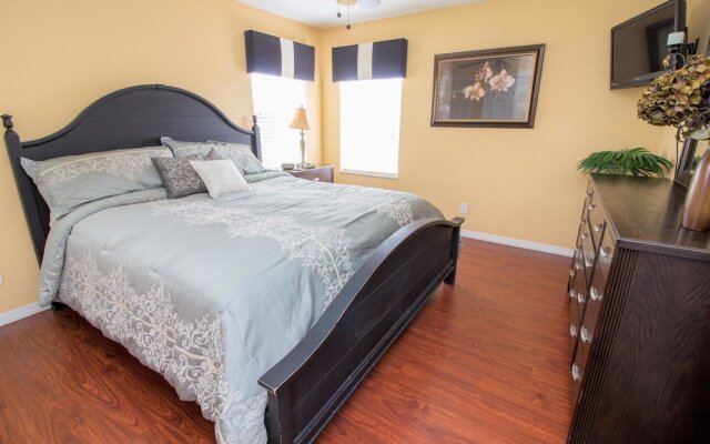 Maderia Beach Villa 6 Bedroom