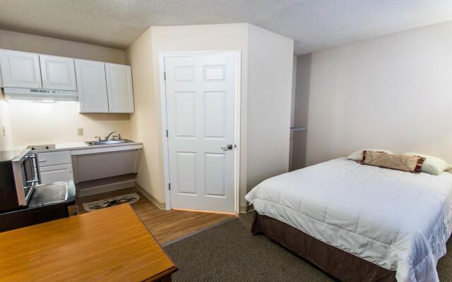 Motel 6 Jacksonville, FL - South
