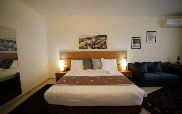 Sea Valley Suites
