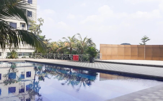 Modern Studio at Titanium Square Apartment