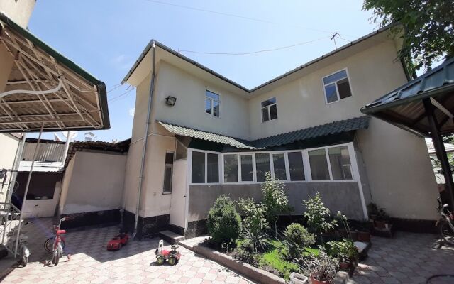 Hostel Nur