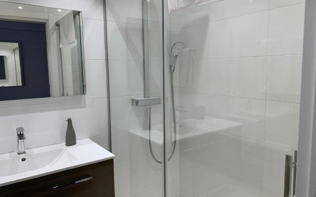 Residencial Sanz-Enea a 100m de la playa