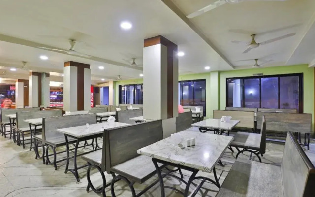 Hotel Summit By OYO Rooms