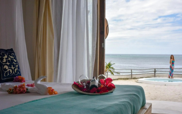 Zanbluu Beach Hotel