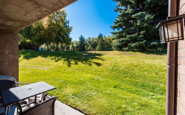 Park Avenue 1 Bedroom Condominiums