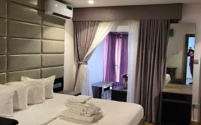 Swiss Executive Luxury Hotel