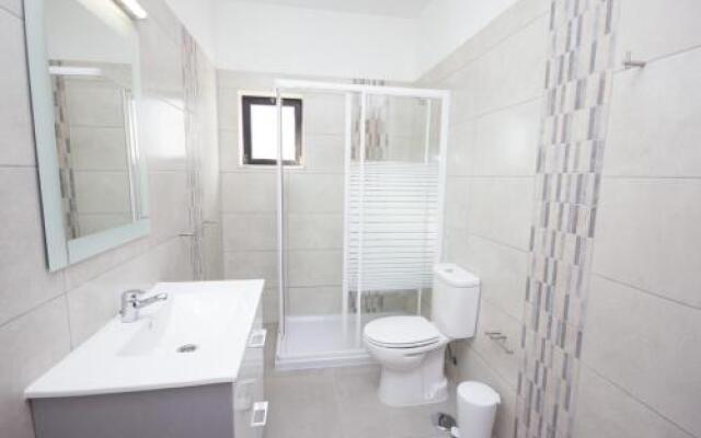 Carol's Beco Apartments by Seewest