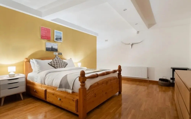 The Southwick Sanctuary - Large & Modern 6bdr with Terrace