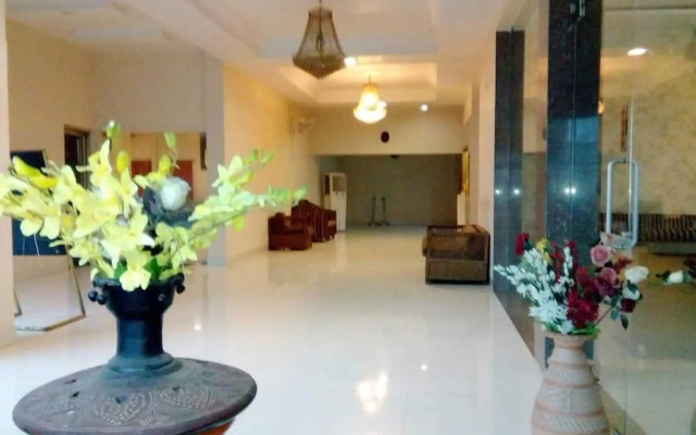 OYO 29062 Hotel Alankar Greens