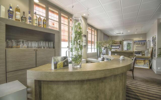 Kyriad Orange Centre