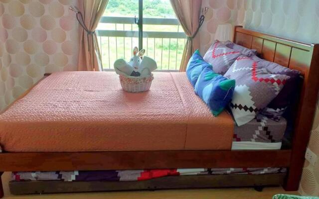 ACS Pine Suites Tagaytay