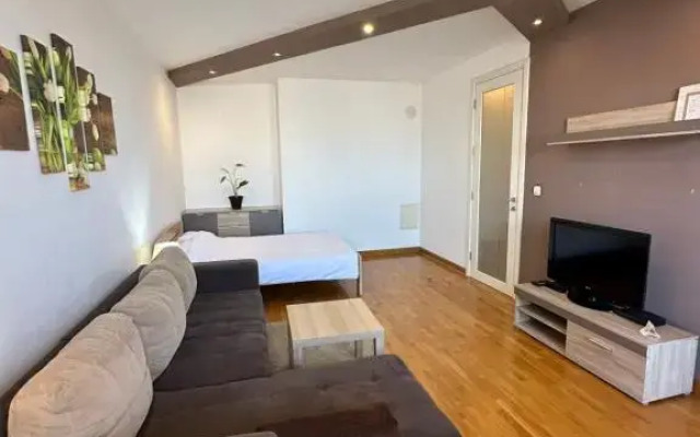 Nevena Belville Apartments