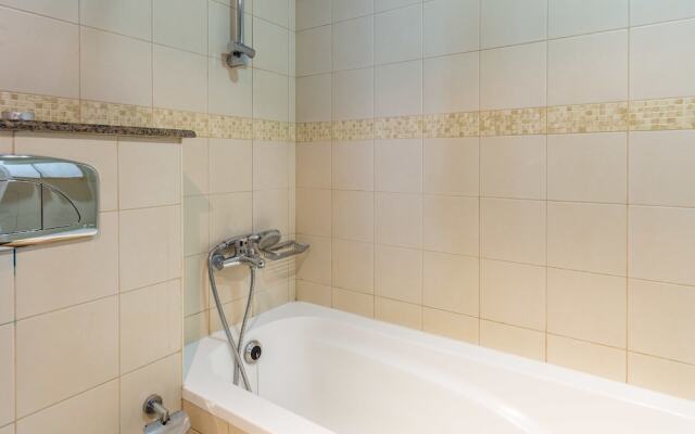 West Tower by Deluxe Holiday Homes