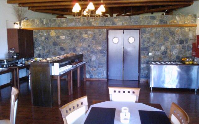 Olvios Hotel