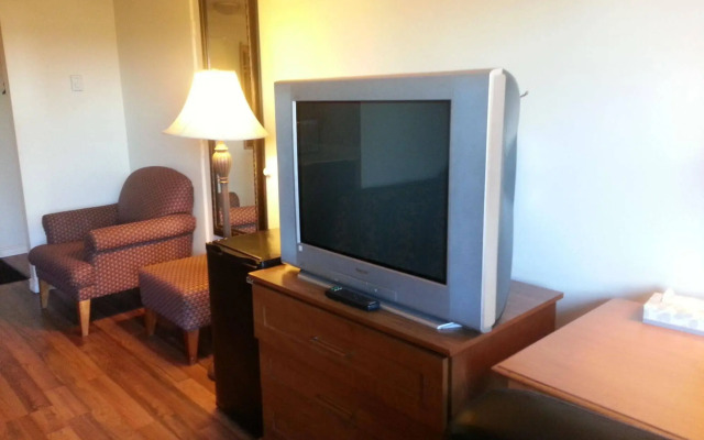 Coast Metro Vancouver Hotel