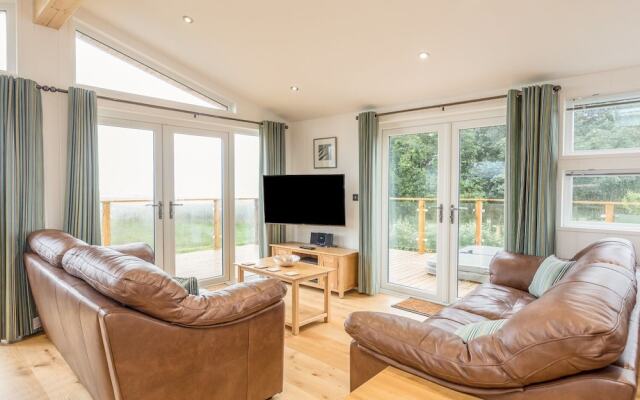 15 Faraway Fields, Liskeard
