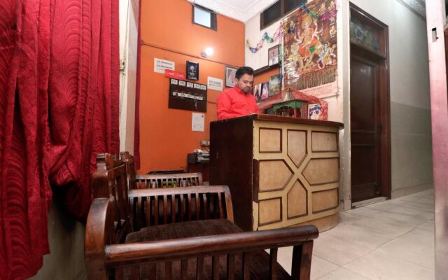 Suri Guest House By OYO Rooms