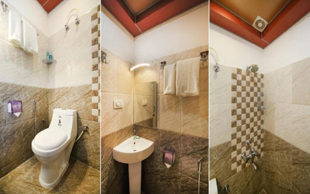 Hotel Dvaraka Inn