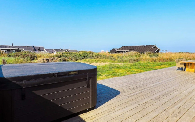 8 Person Holiday Home in Hjorring-by Traum