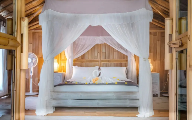 Luxury Villa Rose and Villa Rosebud