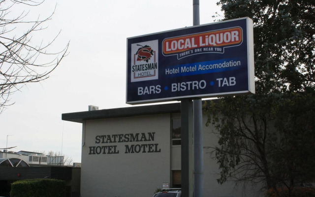 Statesman Hotel