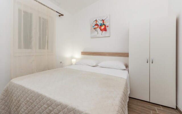 Nice Apartment in Drage With Wifi and 2 Bedrooms