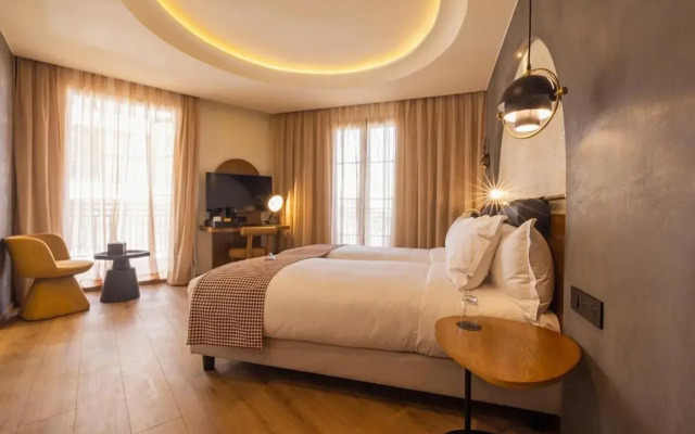 Le Square By Onomo Collection