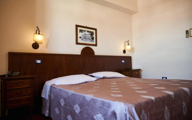 Hotel Max