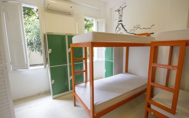 Rio Forest Hostel