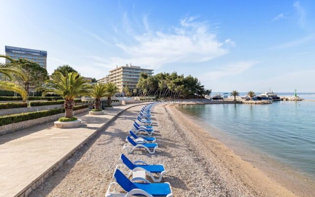 S1-spacious Studio With the sea View & use of Pool