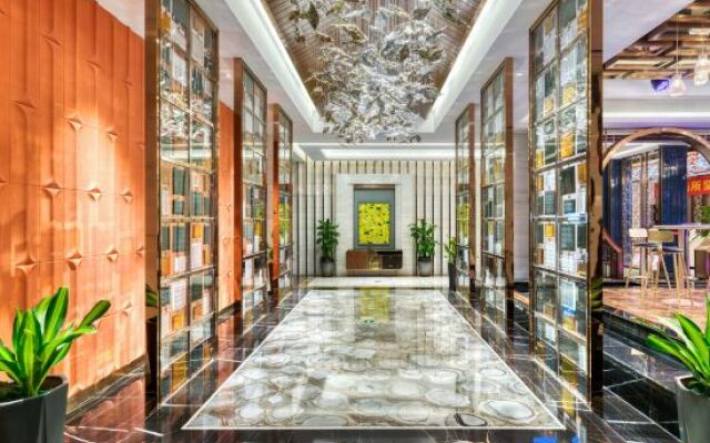 Zhongguancun International Hotel