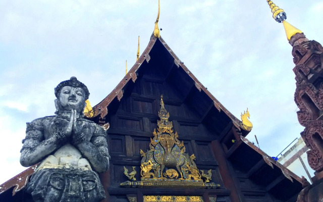 Parasol Inn Chiang Mai Old City Hotel