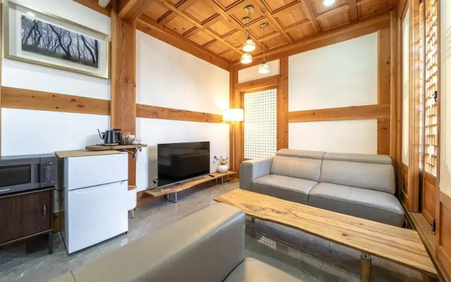 Gyeongju Hanokstay Darak