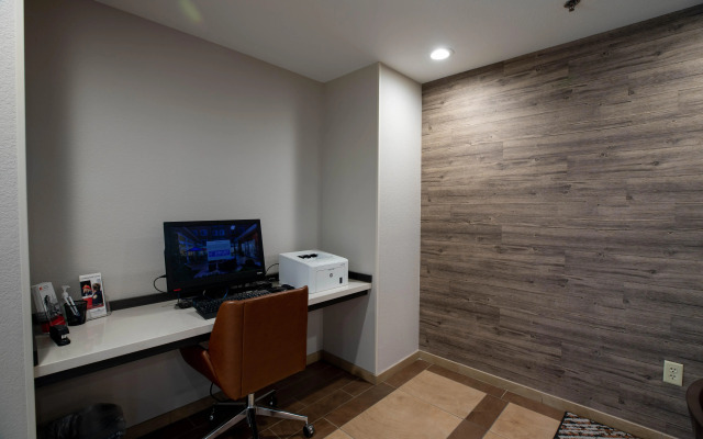 Candlewood Suites Saint Joseph